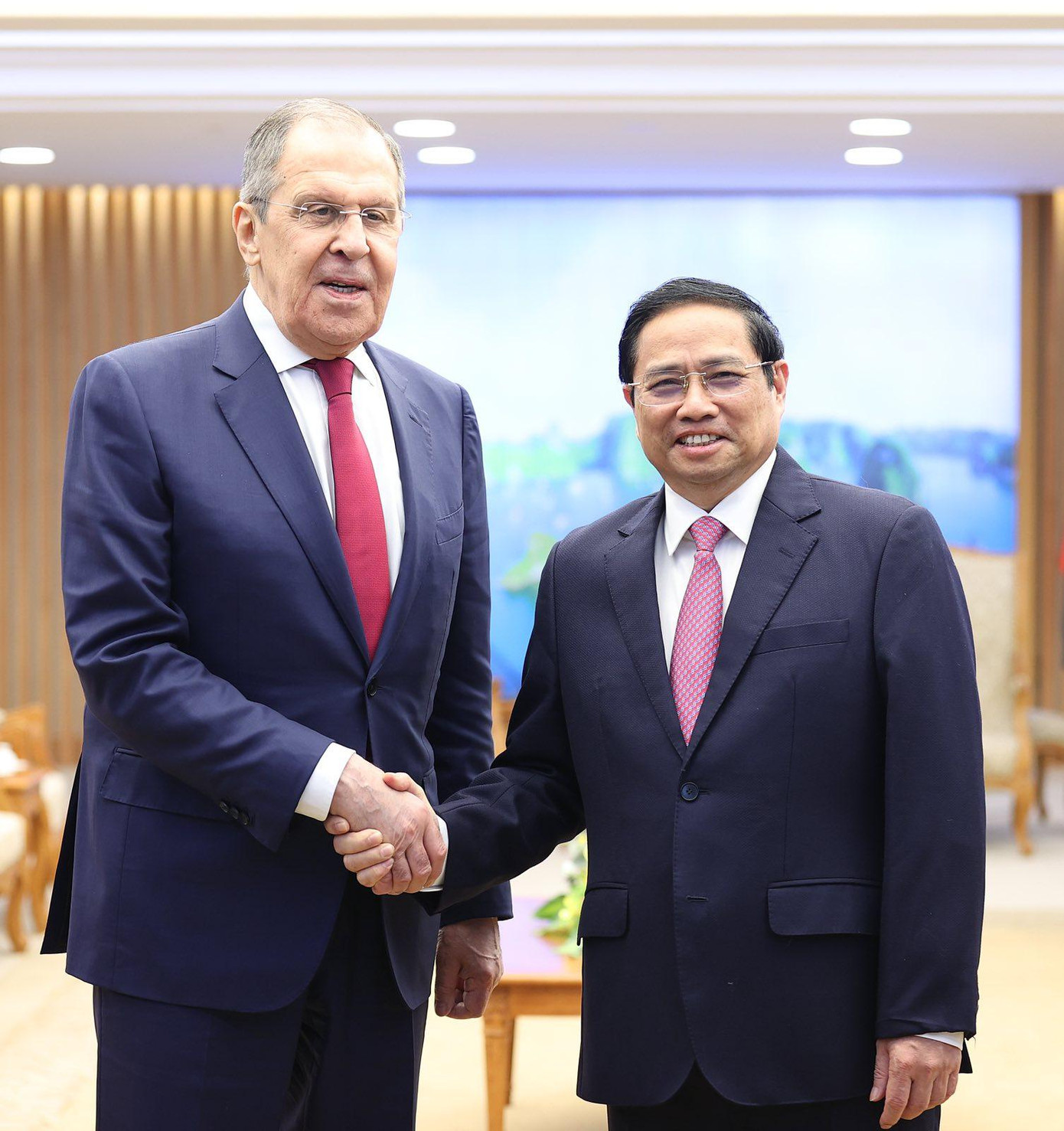 Thủ tướng Phạm Minh Chính tiếp Bộ trưởng Ngoại giao Nga Sergei Lavrov. (ảnh: Như Ý)