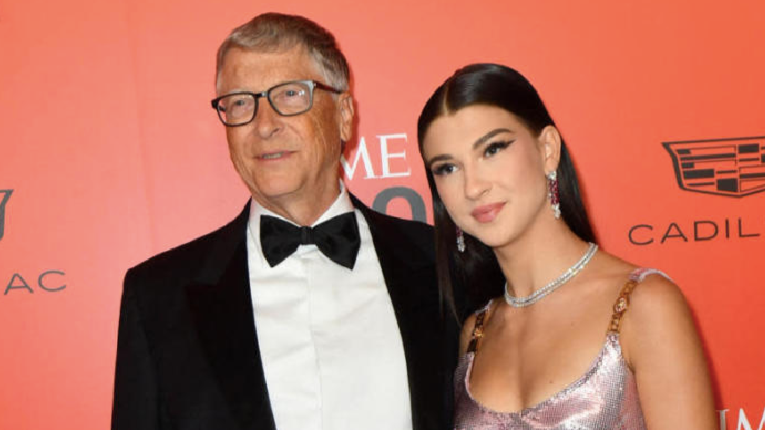 Tỷ phú Bill Gates và con gái Phoebe