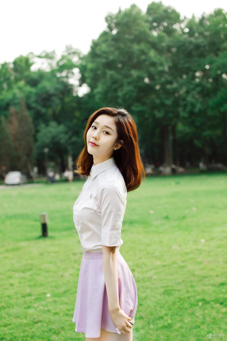 Ngắm vẻ xinh đẹp của tân Hoa khôi Sinh viên Trung Quốc ảnh 10