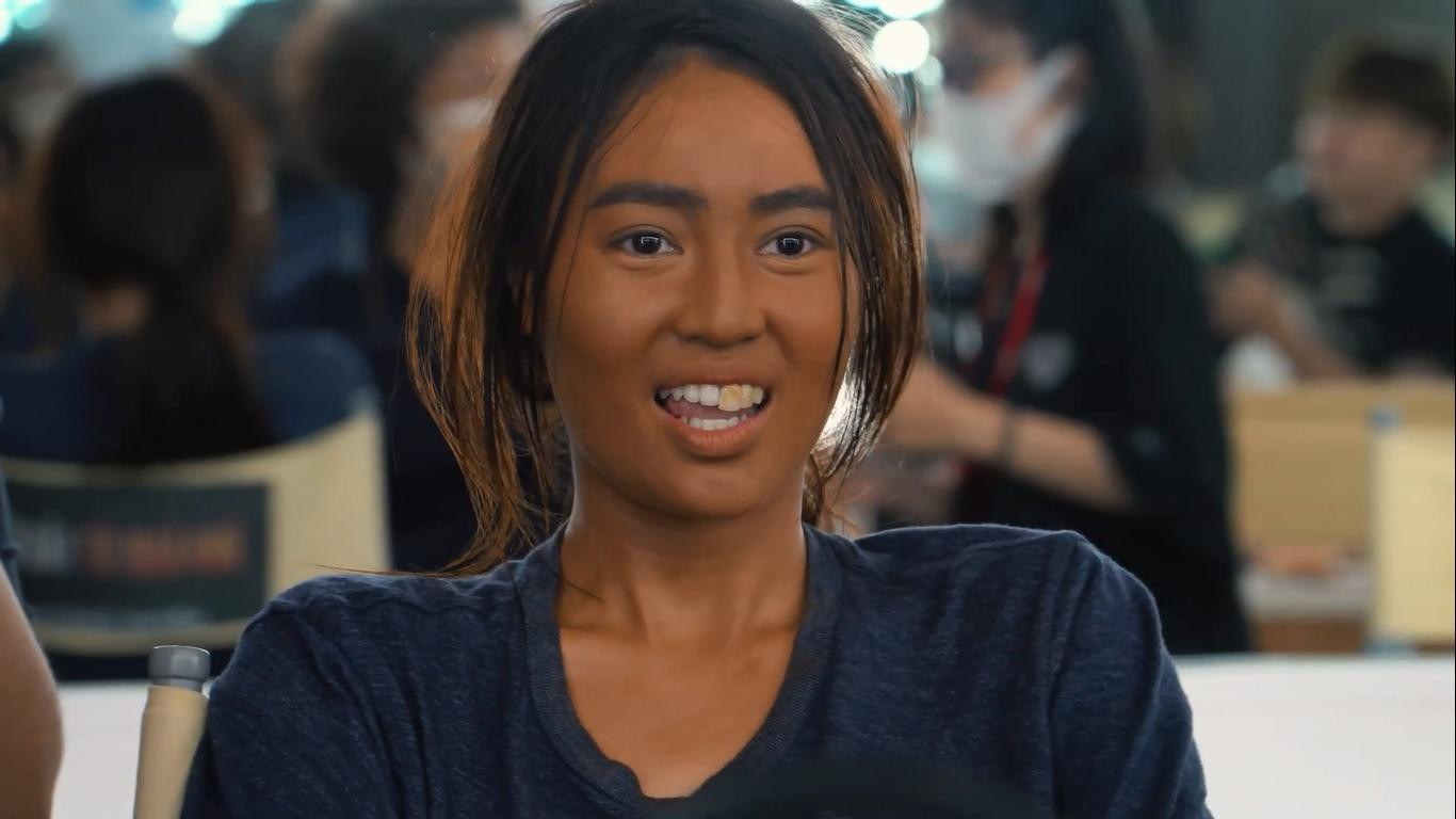 Vai Hoàng Quyên của Lan Ngọc.