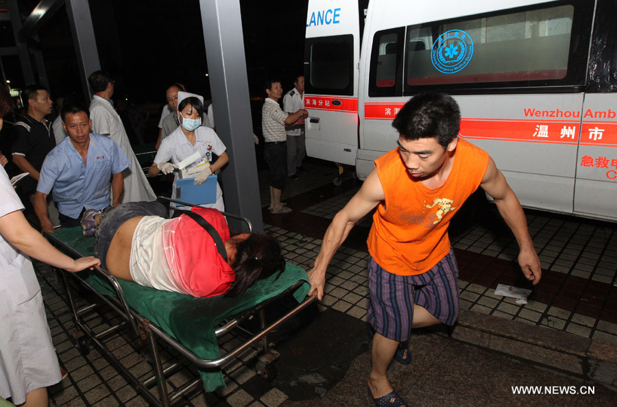 Công tác cứu trợ khẩn cấp được ưu tiên hàng đầu