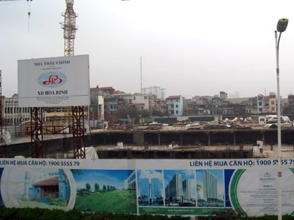 Dự án Hoà Bình Green City - một trong số không ít dự án được phát hiện triển khai xây dựng và mở bán khi chưa có giấy phép xây dựng