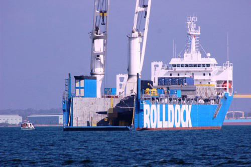 Hình ảnh mới nhất về tàu ngầm Hải Phòng ở Cam Ranh ảnh 2