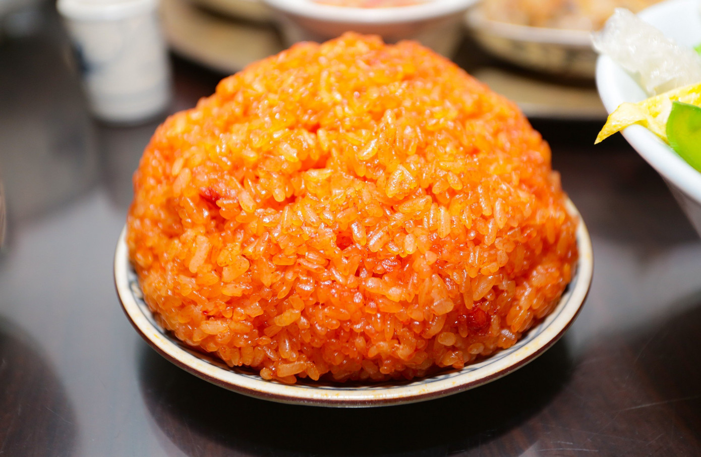 Bánh chưng, xôi đậu xanh, xôi gấc được nhiều người lựa chọn.