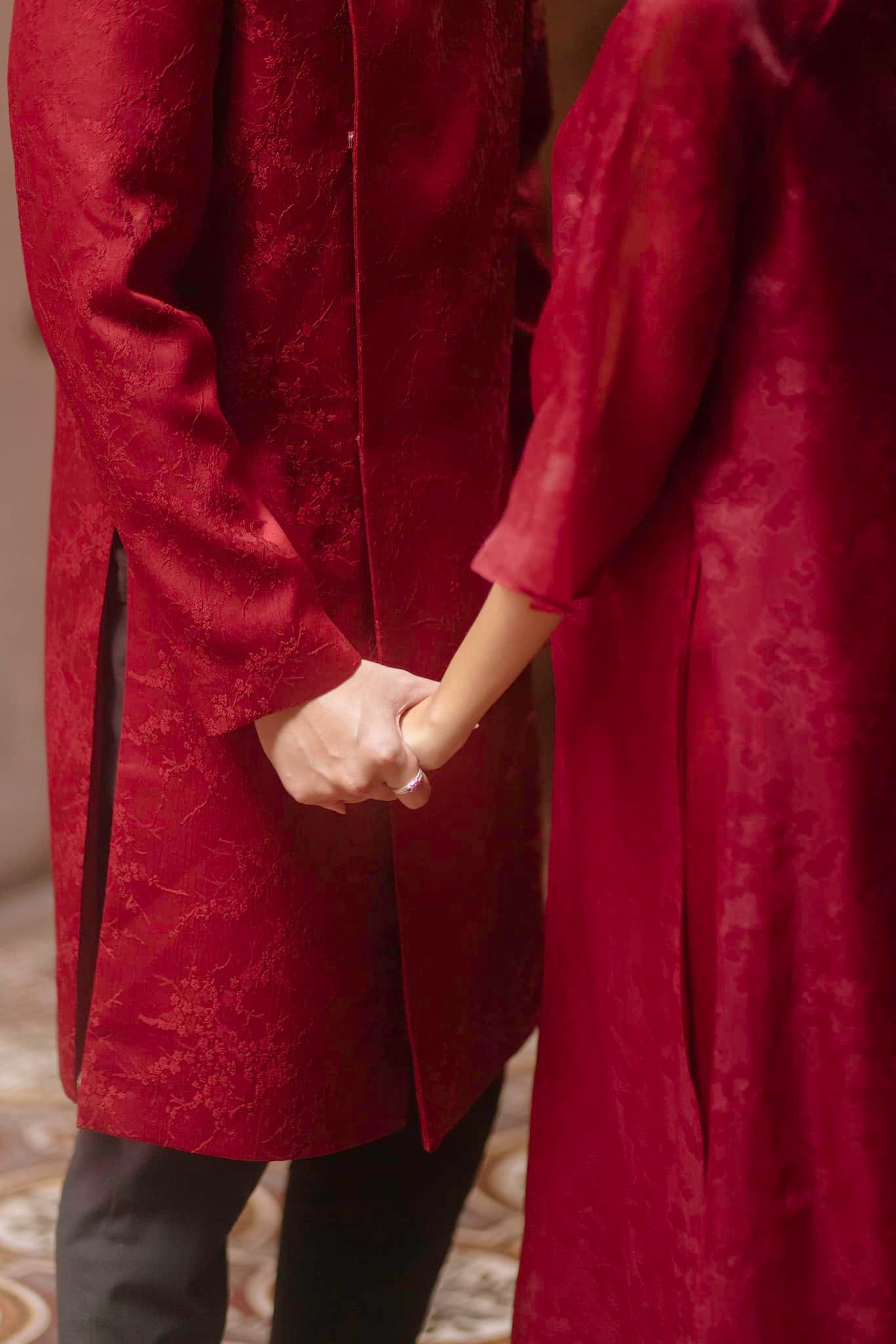 “Trước đây, tôi không bao giờ tin vào tình yêu qua mạng. Nhưng rồi mọi thứ đến như một duyên phận. Cái gì không ngờ nhất sẽ tới một cách bất ngờ”, Ngọc Huyền nói.