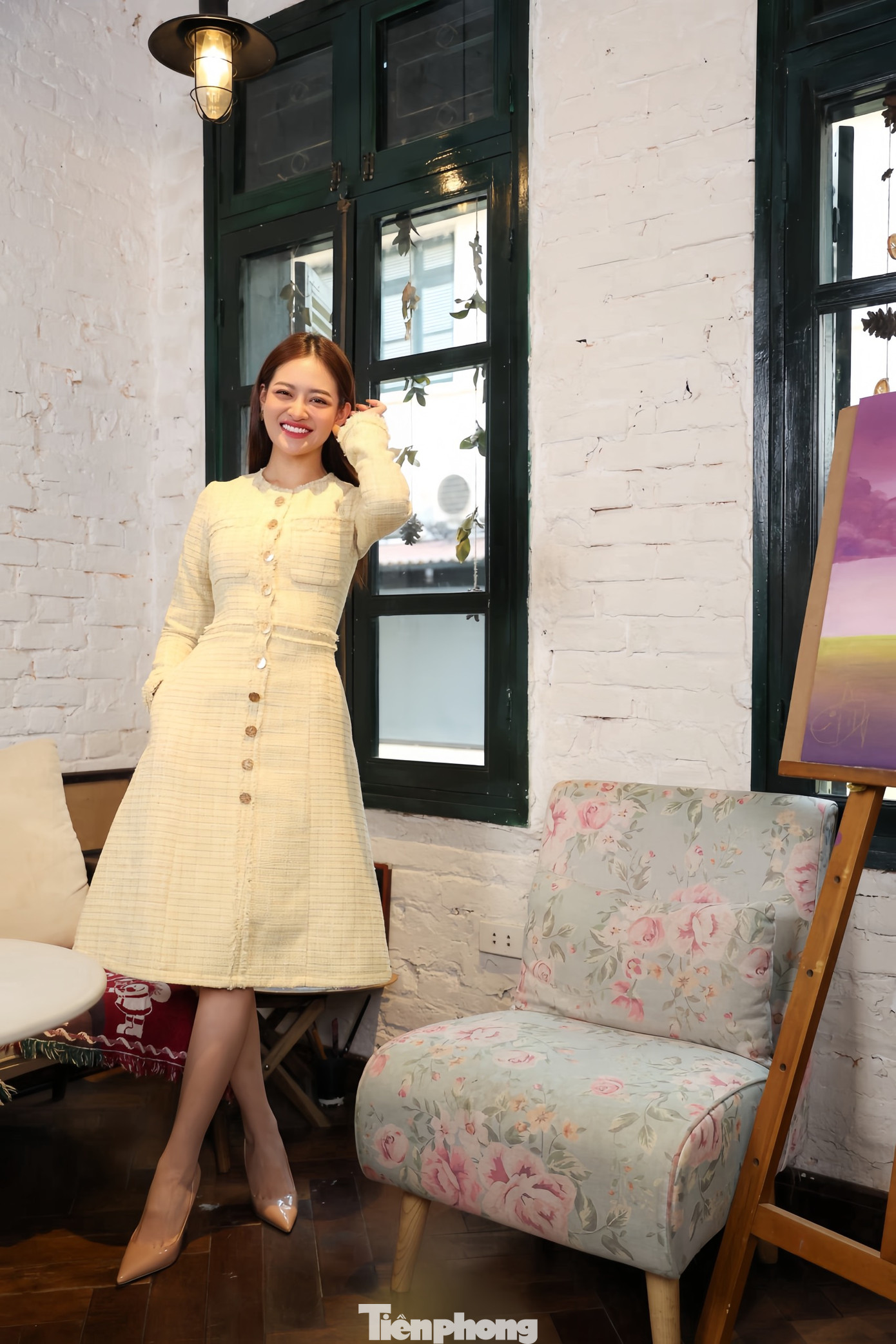 “Giải thưởng có từ sự cống hiến của mình cho những vai diễn. Vì vậy, tôi chỉ tập trung vào cống hiến cho vai diễn, được giải thưởng hay không còn tùy duyên”, Thùy Anh nói.