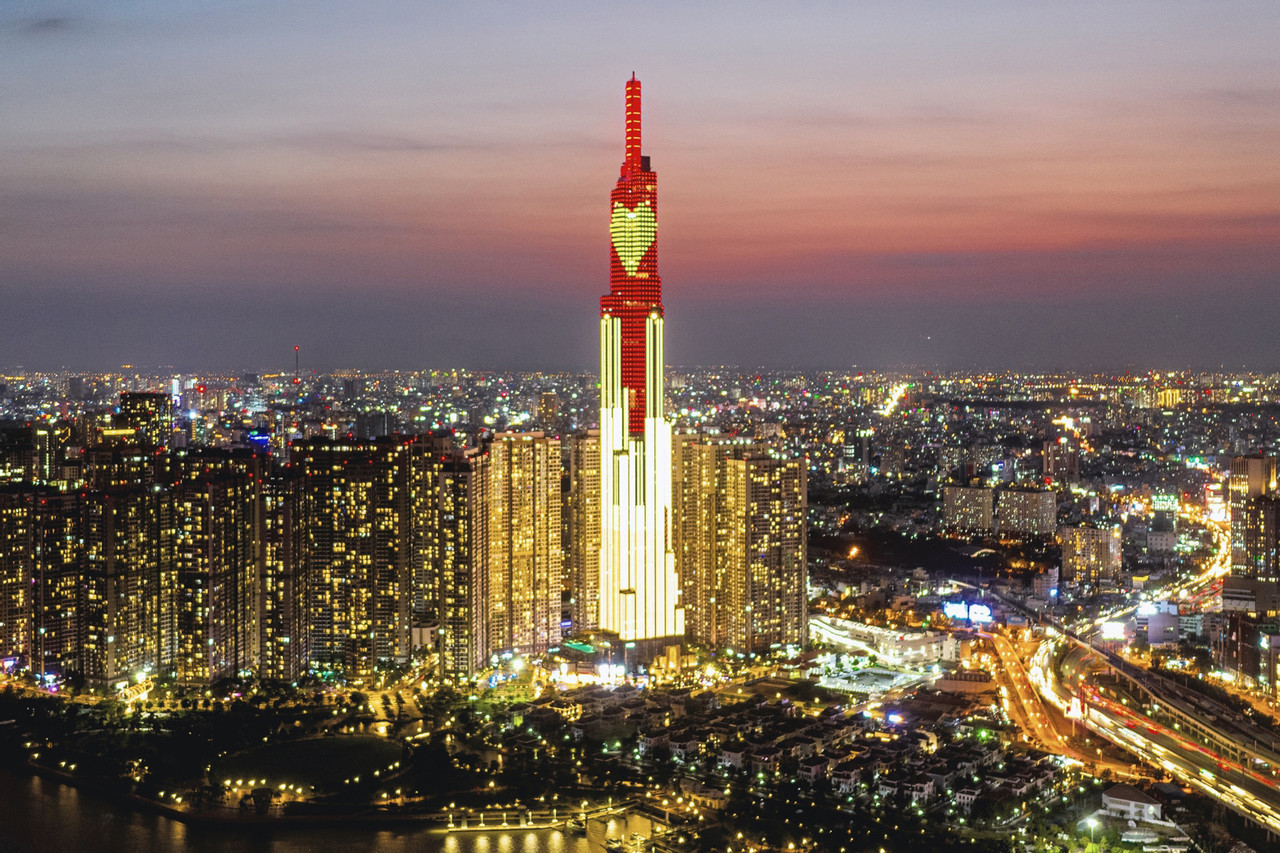 Việt Nam là một trong 07 quốc gia thu nhập trung bình đạt được nhiều tiến bộ nhất về đổi mới sáng tạo trong thập kỷ qua. Việt Nam là một trong 07 quốc gia thu nhập trung bình đạt được nhiều tiến bộ nhất về đổi mới sáng tạo trong thập kỷ qua.