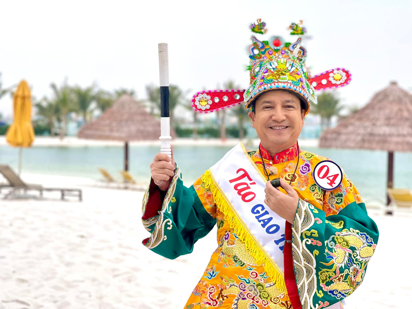 Nghệ sĩ Chí Trung trong chương trình Táo quân 2023. Nghệ sĩ Chí Trung trong chương trình Táo quân 2023.