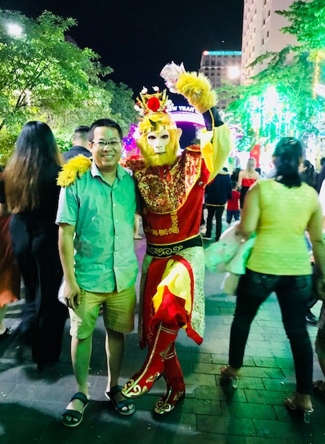 'Tôn Ngộ Không' tái xuất ở đường hoa Nguyễn Huệ ảnh 1