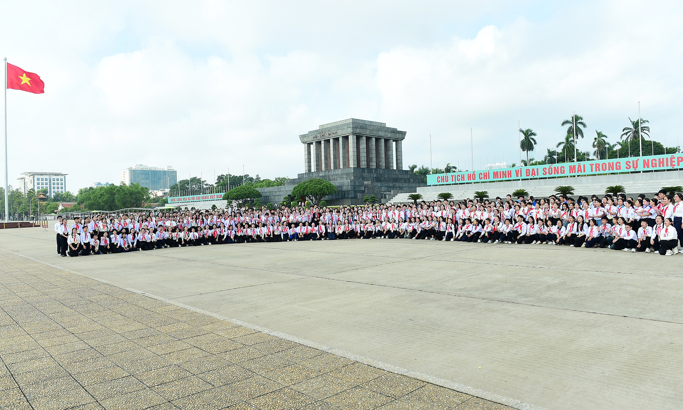 Những ngày thu tháng 9, 306 đại biểu trẻ em đến từ 63 tỉnh, thành phố trong cả nước đã tề tựu về Thủ đô Hà Nội, tham dự chương trình Phiên họp giả định "Quốc hội trẻ em" lần thứ II năm 2024.