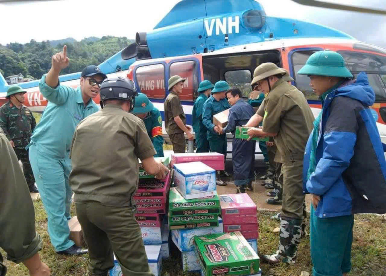 14 giờ 14 phút cùng ngày, máy bay VN-8621 cất cánh từ sân bay huyện Nguyên Bình (tỉnh Cao Bằng) về sân bay Gia Lâm lúc 15 giờ 25 phút.