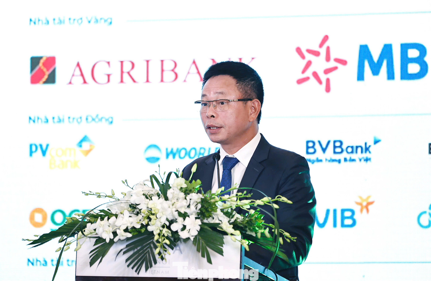 Năm nay, Ban Tổ chức đã kêu gọi ủng hộ cho quỹ hỗ trợ phòng học máy tính cho học sinh vùng sâu vùng xa. Năm nay, Ban Tổ chức đã kêu gọi ủng hộ cho quỹ hỗ trợ phòng học máy tính cho học sinh vùng sâu vùng xa.