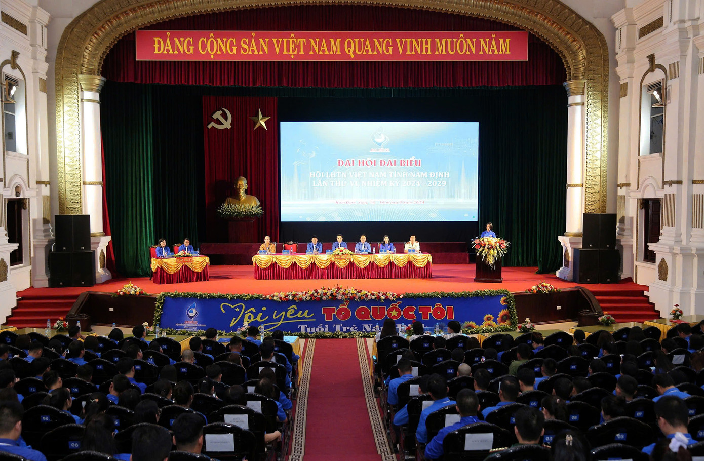 Đại hội diễn ra phiên khai mạc với tinh thần hành động “Đoàn kết, khát vọng, sáng tạo, phát triển". Ảnh: Minh Phương