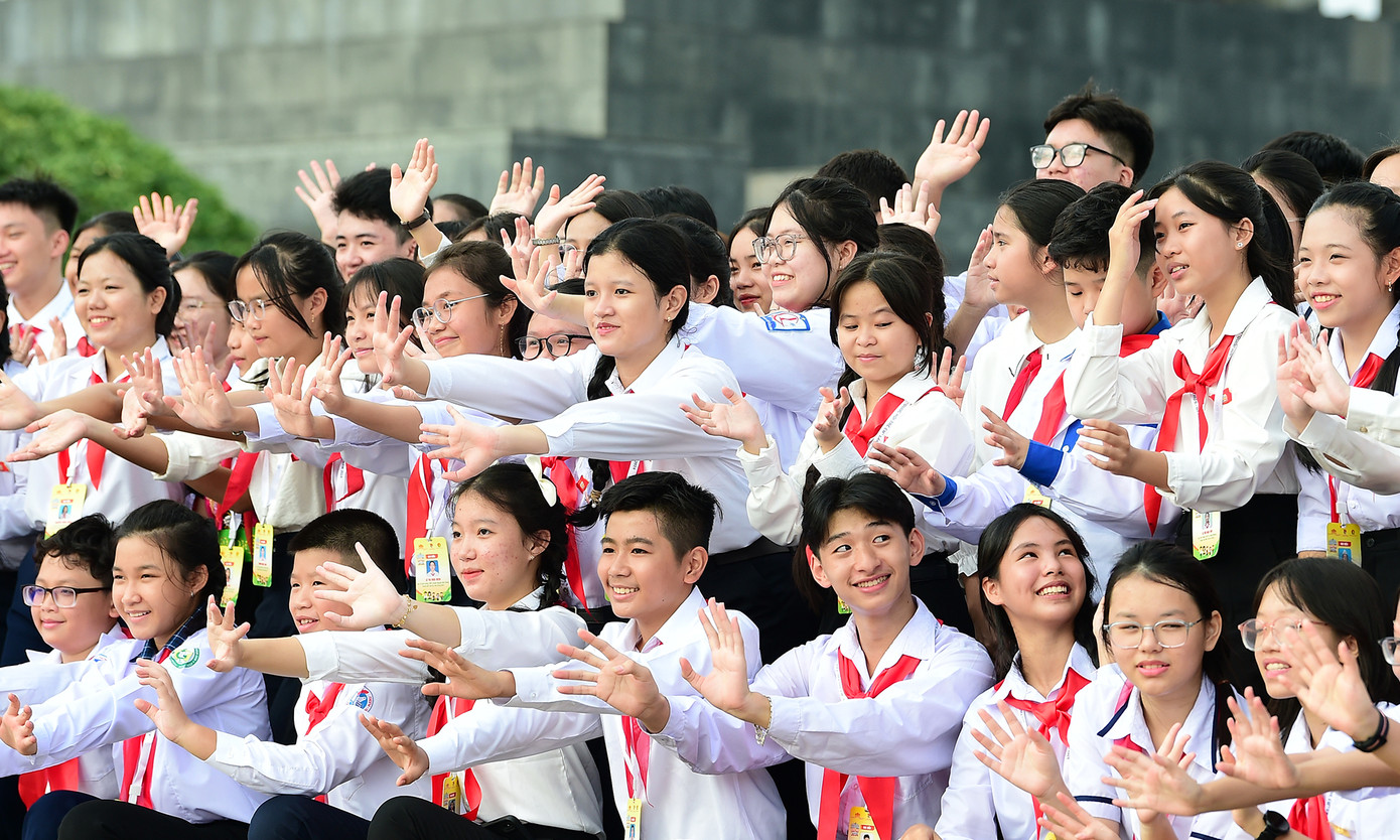 Không chỉ mang đến những ý kiến, đề xuất chuyển tải tiếng nói, nguyện vọng và nhu cầu chính đáng của trẻ em đến chương trình, các đại biểu "Quốc hội trẻ em" lan toả tinh thần giao lưu, kết nối và sự trẻ trung của lứa tuổi học trò.