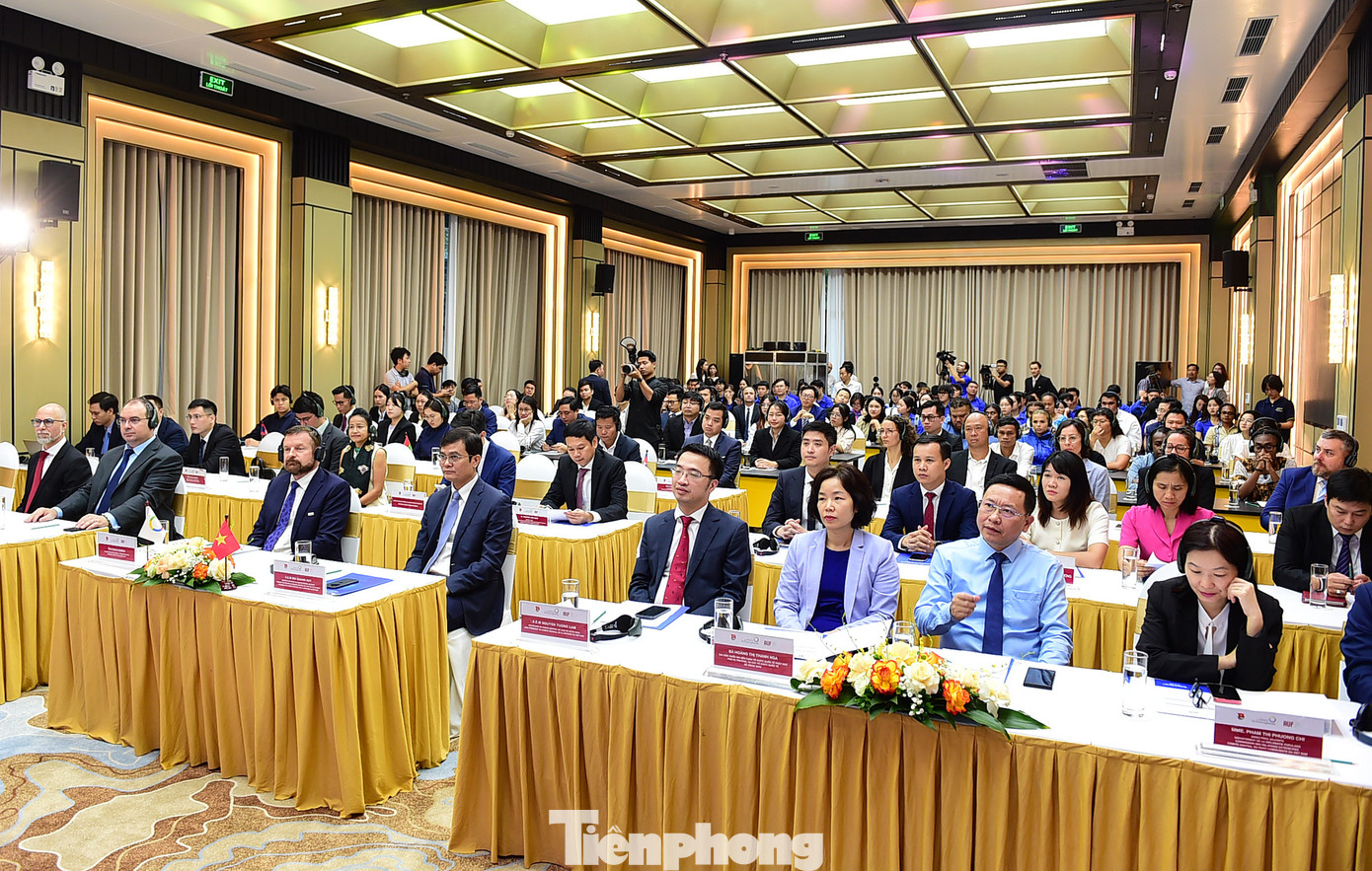 Quang cảnh khai mạc Diễn đàn Thanh niên Pháp ngữ Châu Á - Thái Bình Dương năm 2024. Ảnh: Xuân Tùng