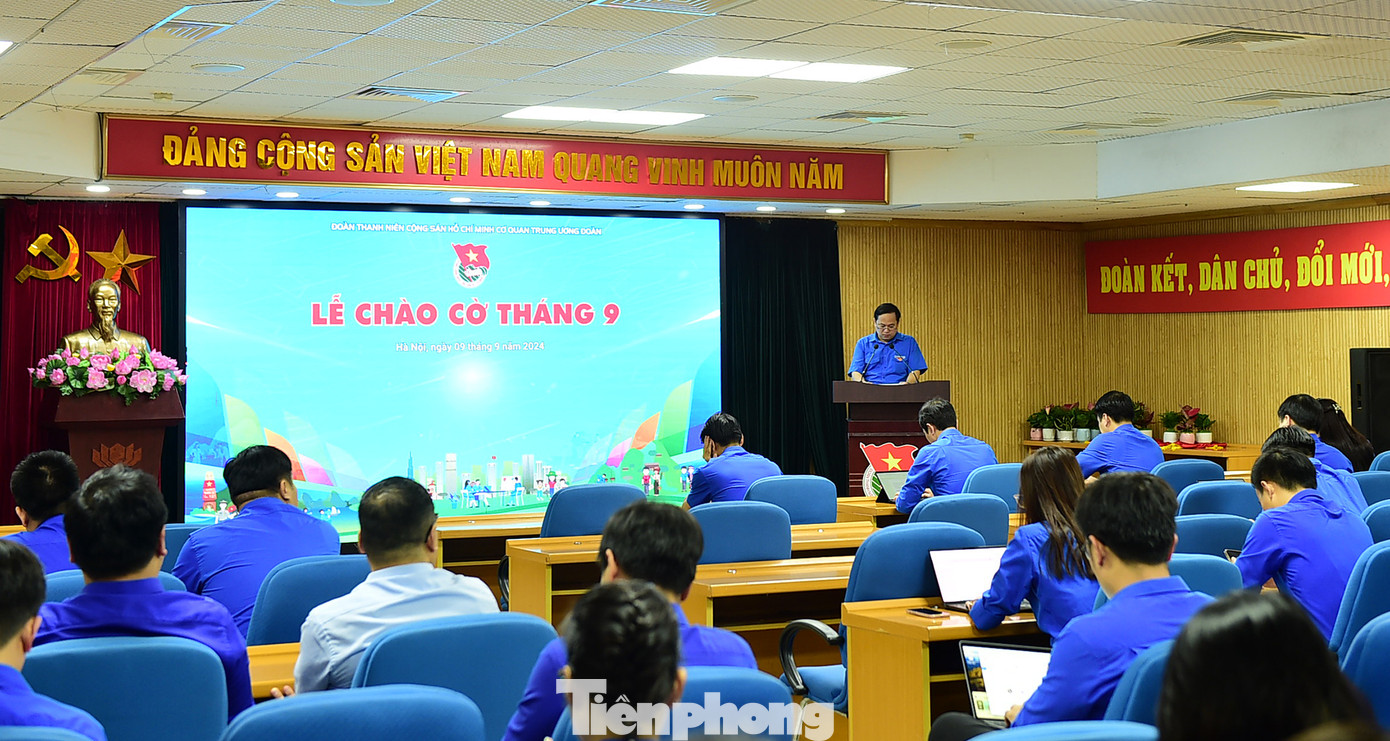 Lễ chào cờ tháng 9. Ảnh: Xuân Tùng Lễ chào cờ tháng 9. Ảnh: Xuân Tùng