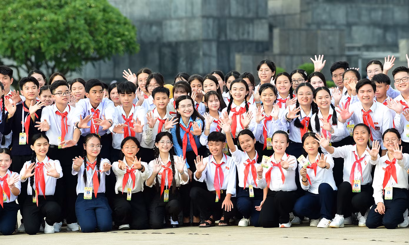 Không chỉ mang đến những ý kiến, đề xuất chuyển tải tiếng nói, nguyện vọng và nhu cầu chính đáng của trẻ em đến chương trình, các đại biểu "Quốc hội trẻ em" lan toả tinh thần giao lưu, kết nối và sự trẻ trung của lứa tuổi học trò.