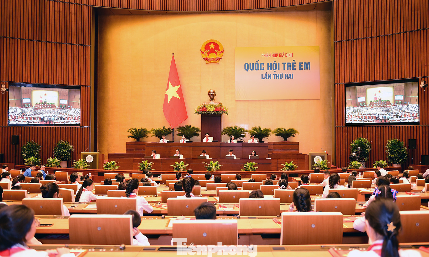 Phiên khai mạc phiên họp giả định Quốc hội trẻ em lần thứ II, năm 2024. Ảnh: Xuân Tùng Phiên khai mạc phiên họp giả định Quốc hội trẻ em lần thứ II, năm 2024. Ảnh: Xuân Tùng