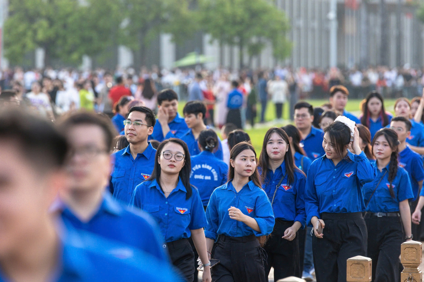 Đoàn viên thanh niên cùng tề tựu về Quảng trường Ba Đình trong sáng 2/9.