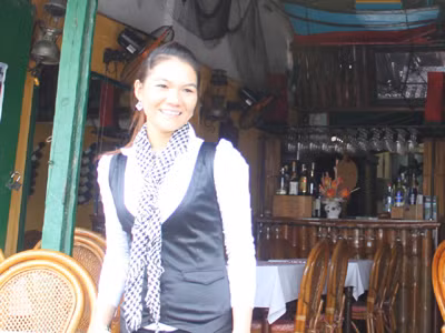 Từ chân bồi bàn, chị Hoa đổi đời thành bà chủ nhờ kết duyên chồng Tây Ảnh: Nguyễn Huy