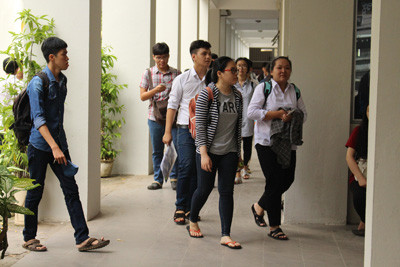 Đà Nẵng: 11.000 thí sinh làm thủ tục cho kì thi THPT ảnh 7