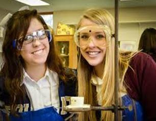 Hiệu trưởng Charles Lee chia sẻ kinh nghiệm thực tiễn du học Canada ảnh 2