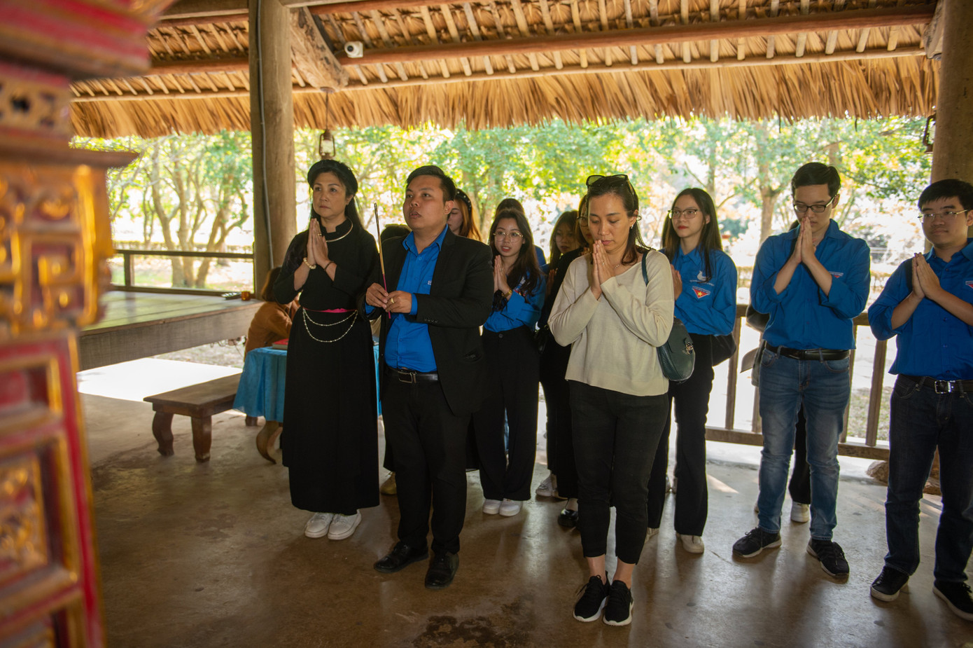 Ban tổ chức chương trình “Tết ấm yêu thương” 2023 cũng đã tổ chức chương trình về nguồn, thăm viếng, dâng hương tại ATK Định Hóa, Thái Nguyên và ATK Tân Trào, Tuyên Quang. Ban tổ chức chương trình “Tết ấm yêu thương” 2023 cũng đã tổ chức chương trình về nguồn, thăm viếng, dâng hương tại ATK Định Hóa, Thái Nguyên và ATK Tân Trào, Tuyên Quang.