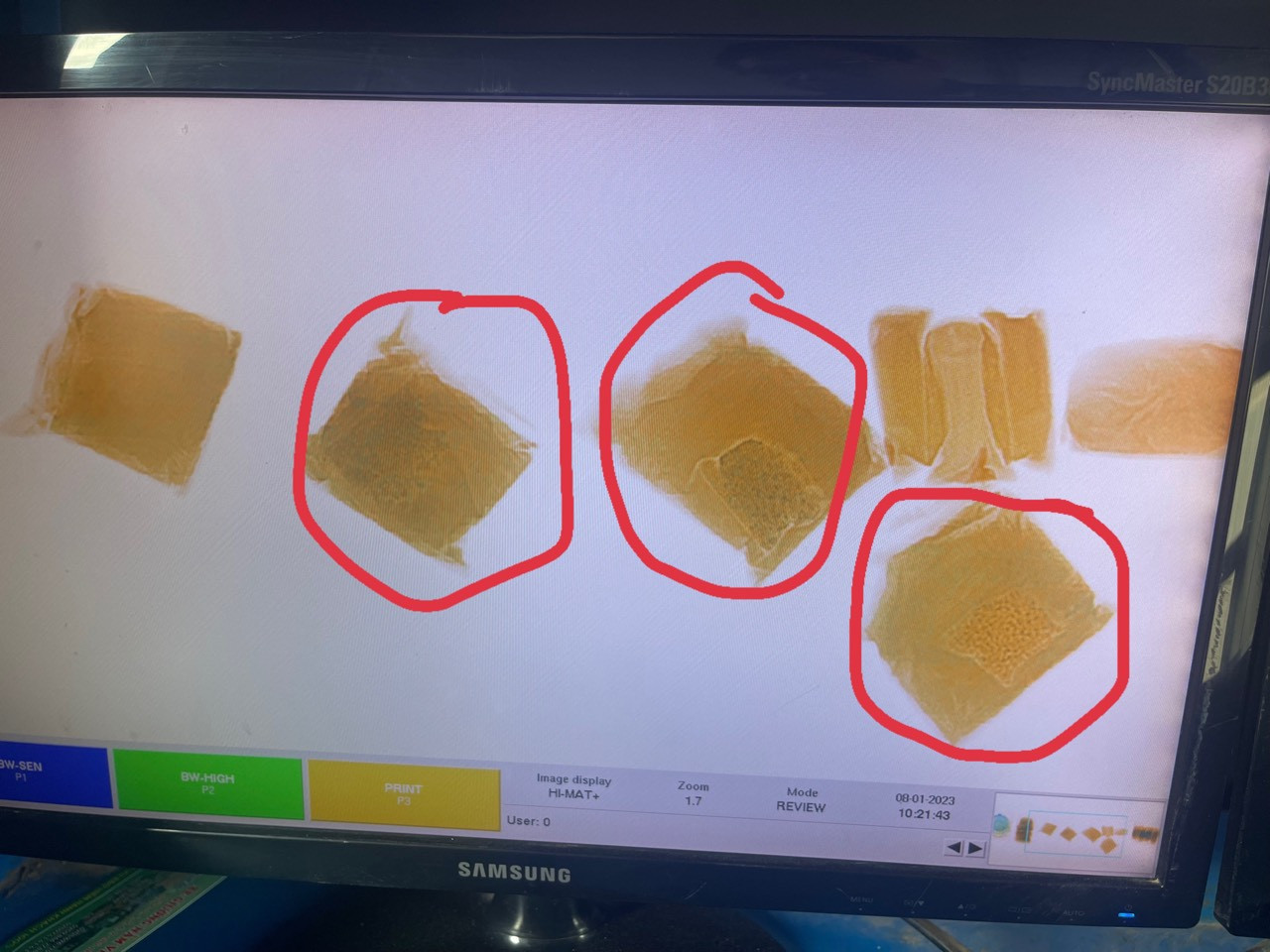 Hình ảnh ma tuý phát hiện qua máy soi Hình ảnh ma tuý phát hiện qua máy soi