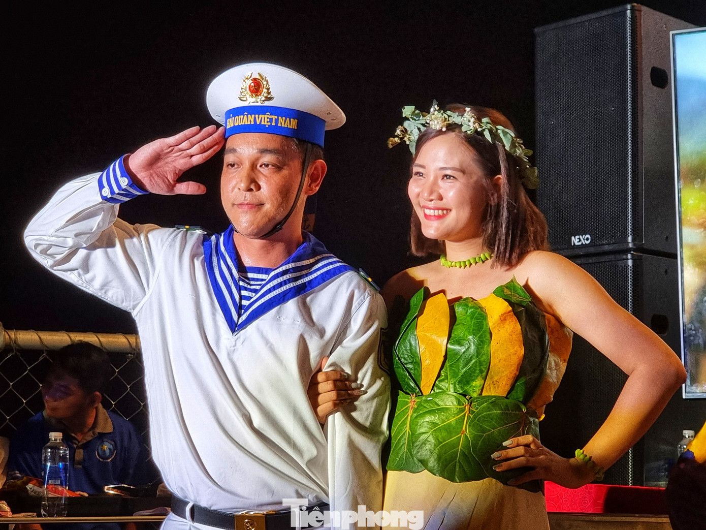 Những tiết mục biểu diễn sáng tạo trong cuộc thi của các trung đội Những tiết mục biểu diễn sáng tạo trong cuộc thi của các trung đội