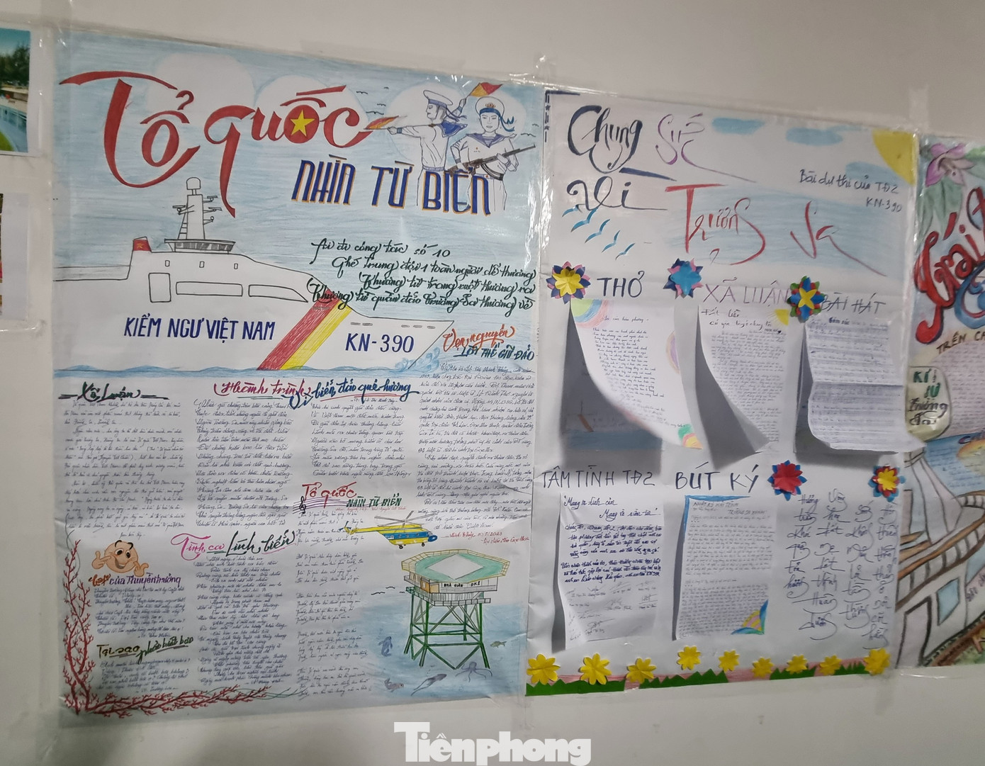 Những bài thơ, bài hát được các đại biểu sáng tác ngay trên tàu. Những bài thơ, bài hát được các đại biểu sáng tác ngay trên tàu.