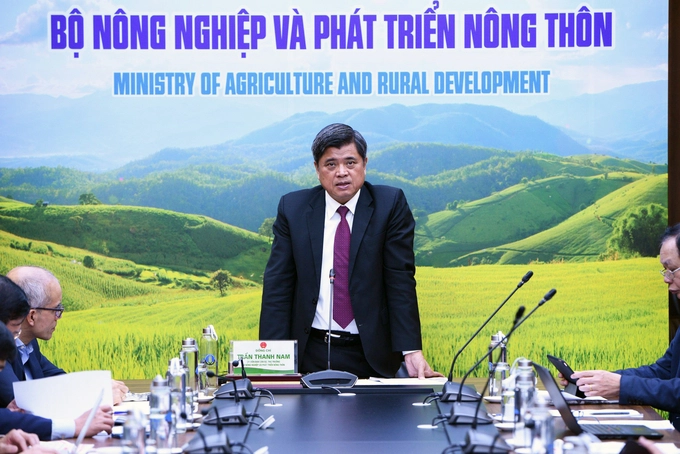 Thứ trưởng Trần Thanh Nam cho biết, dư địa hàng nông sản Việt tại thị trường Trung Quốc vẫn còn tiềm năng rất lớn. Thứ trưởng Trần Thanh Nam cho biết, dư địa hàng nông sản Việt tại thị trường Trung Quốc vẫn còn tiềm năng rất lớn.