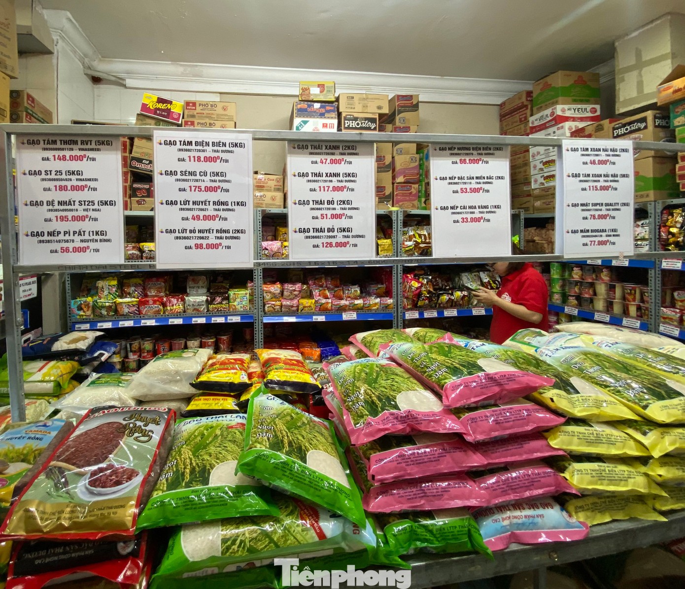 Việc giá gạo trong nước tăng nhanh hơn giá gạo xuất khẩu khiến các doanh nghiệp lo ngại