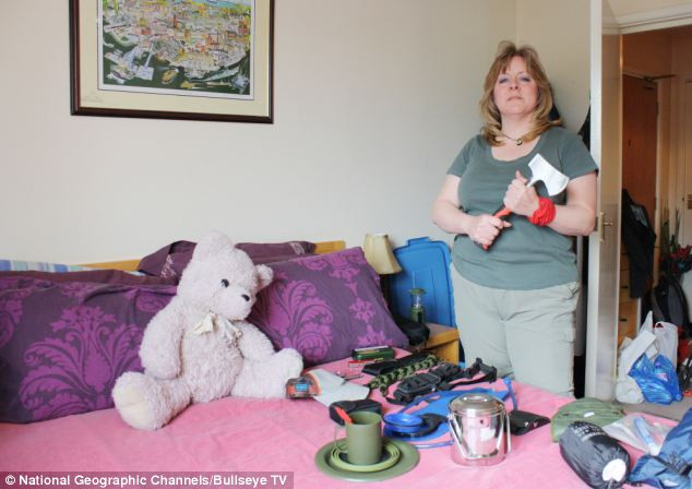 Bà Annie Durbin đã sẵn sàng đón 'Ngày tận thế' bằng những hộp bao cao su