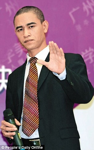 Gặp Tổng thống Obama phiên bản... Trung Quốc ảnh 3