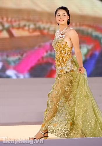 Trịnh Thị Minh Huệ - SBD 089. Trịnh Thị Minh Huệ - SBD 089
