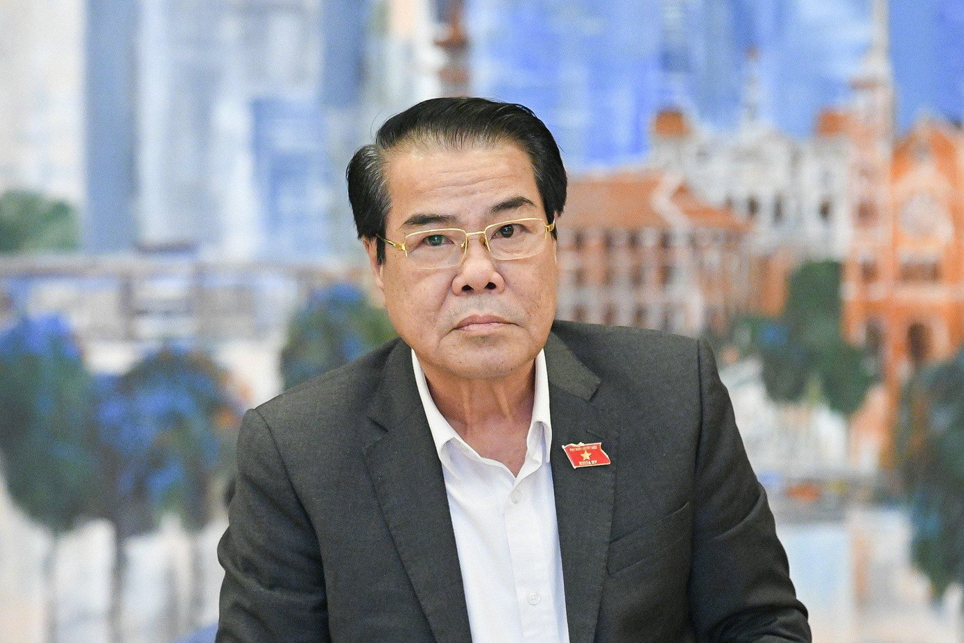 Trưởng Ban Dân nguyện Dương Thanh Bình trình bày báo cáo Công tác dân nguyện của Quốc hội