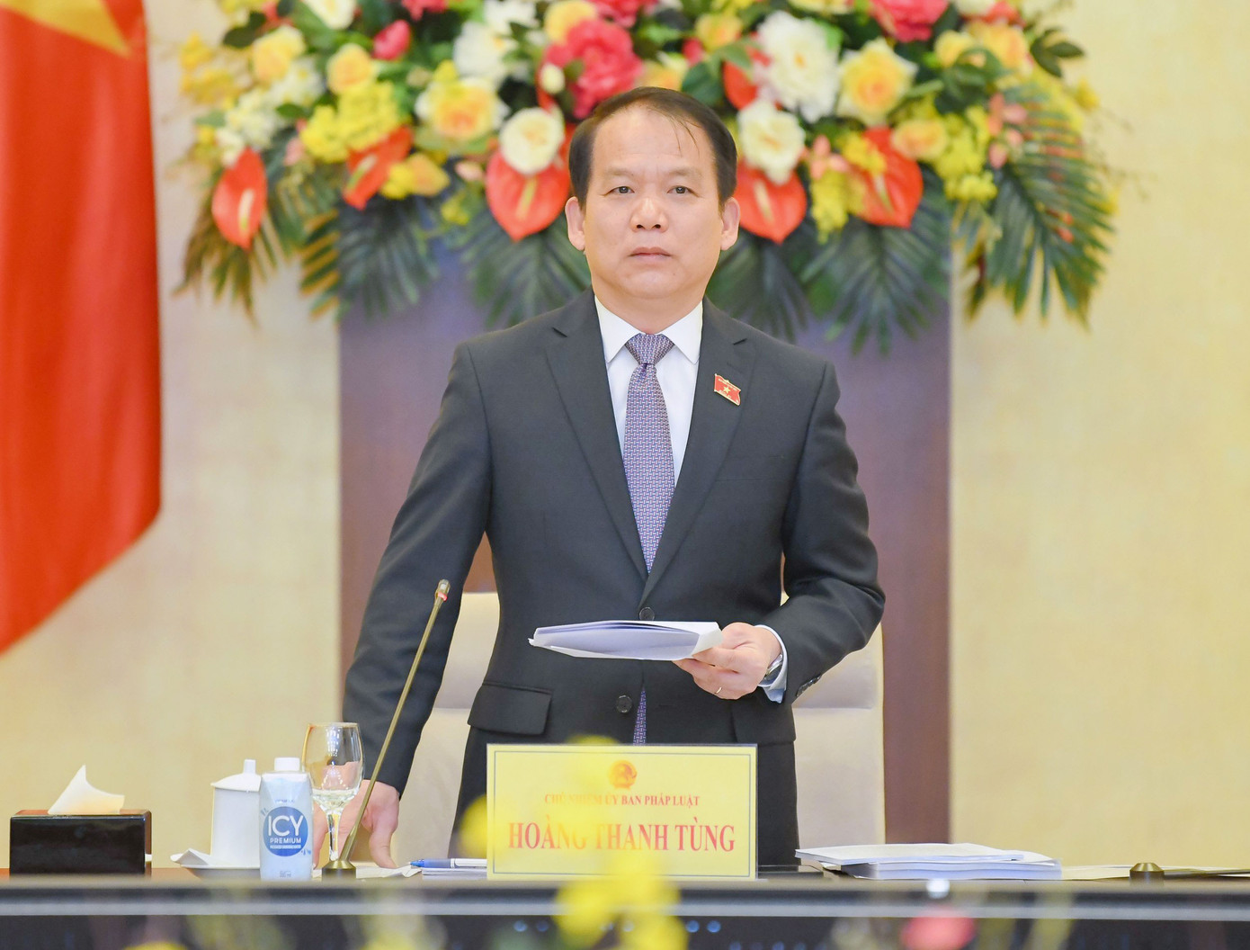 Chủ nhiệm Ủy ban Pháp luật Hoàng Thanh Tùng Chủ nhiệm Ủy ban Pháp luật Hoàng Thanh Tùng