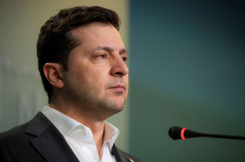 Tổng thống Ukraine Volodymyr Zelenskiy tuyên bố sẽ bám trụ ở Kiev dù cho rằng đang bị Nga nhắm vào. (Ảnh: Reuters) Tổng thống Ukraine Volodymyr Zelenskiy tuyên bố sẽ bám trụ ở Kiev dù cho rằng đang bị Nga nhắm vào. (Ảnh: Reuters)