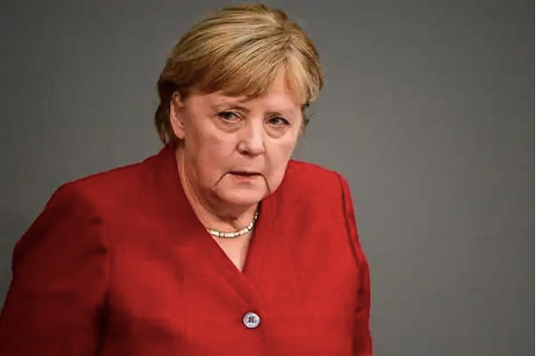 Cựu Thủ tướng Đức Angela Merkel cho rằng cuộc tấn công vào Ukraine &quot;là vết cắt sâu vào lịch sử châu Âu&quot;.