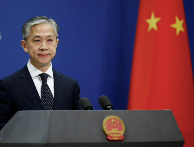 Phát ngôn viên Bộ Ngoại giao Trung Quốc Uông Văn Bân. (Ảnh: Reuters)