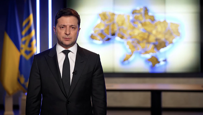 Tổng thống Ukraine Volodymyr Zelensky vừa có bài phát biểu gửi tới người dân Nga. (Ảnh: CNN)