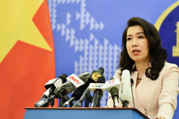 Bà Lê Thị Thu Hằng