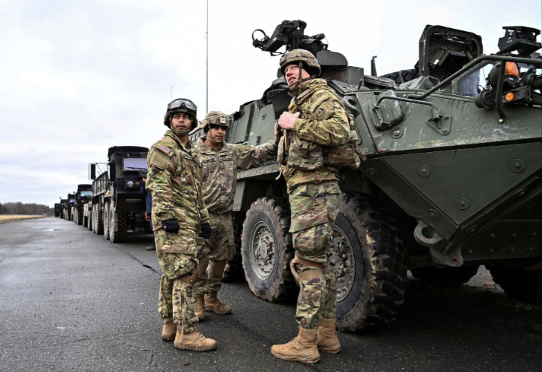 Binh lính Mỹ làm nhiệm vụ tại Romania. (Ảnh: Reuters) Binh lính Mỹ làm nhiệm vụ tại Romania. (Ảnh: Reuters)