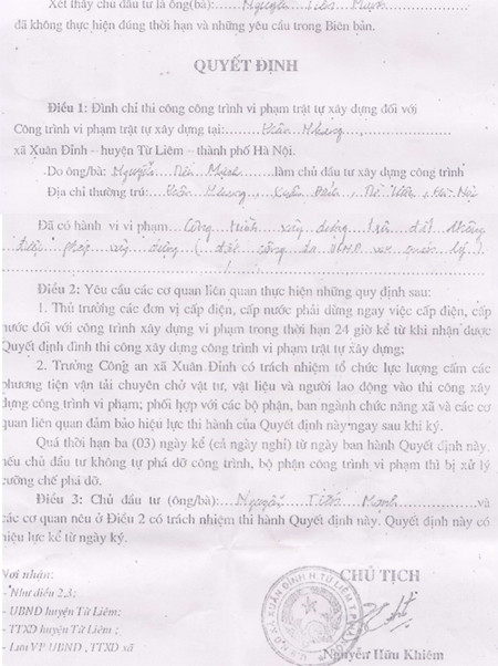 Quyết định đình chỉ thi công do chủ tịch Nguyễn Hữu Khiêm ký