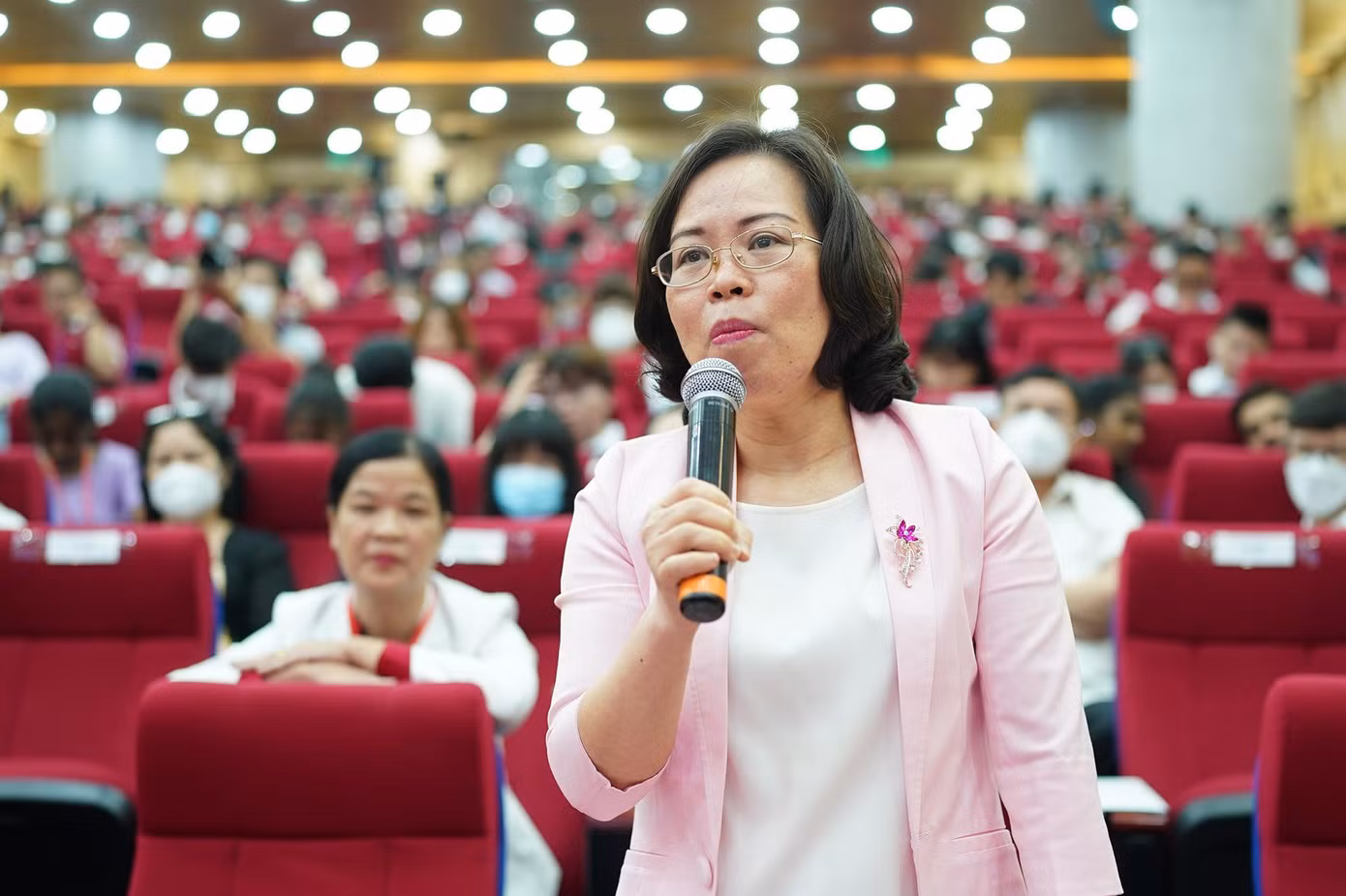 BS Phan Thị Hằng, Phó Giám đốc Bệnh viện Hùng Vương