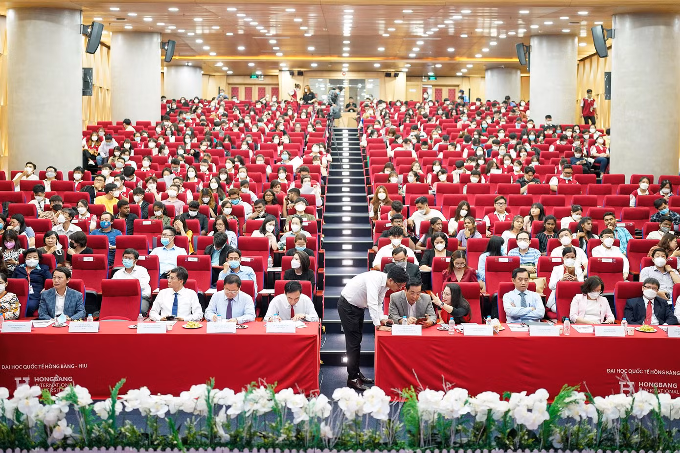 Hội thảo đã nhận được sự quan tâm của các chuyên gia từ các tỉnh thành và 500 bạn sinh viên, làm lan tỏa trách nhiệm của những người chuẩn bị bước vào lĩnh vực chăm sóc sức khỏe nhân dân.