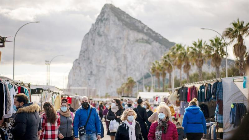 Vùng đất nào sau đay đã đạt tỷ lệ tiêm phòng COVID-19 cho 119% dân số đủ điều kiện?