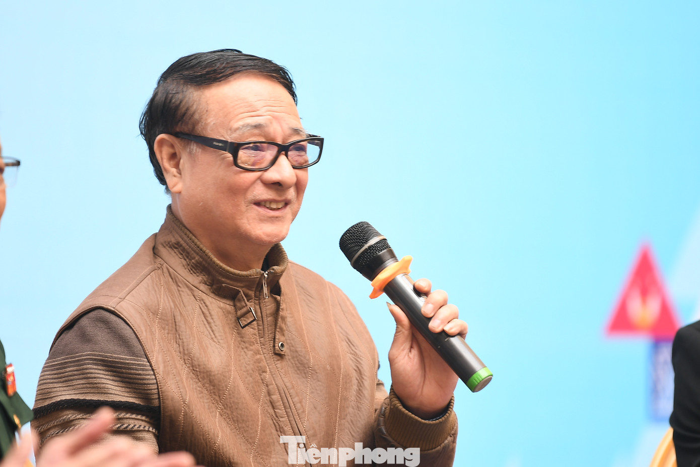 Trinh sát, nhà báo Phùng Huy Thịnh, nguyên là trinh sát pháo binh thuộc Sư đoàn 325 bảo vệ Thành cổ Quảng Trị.