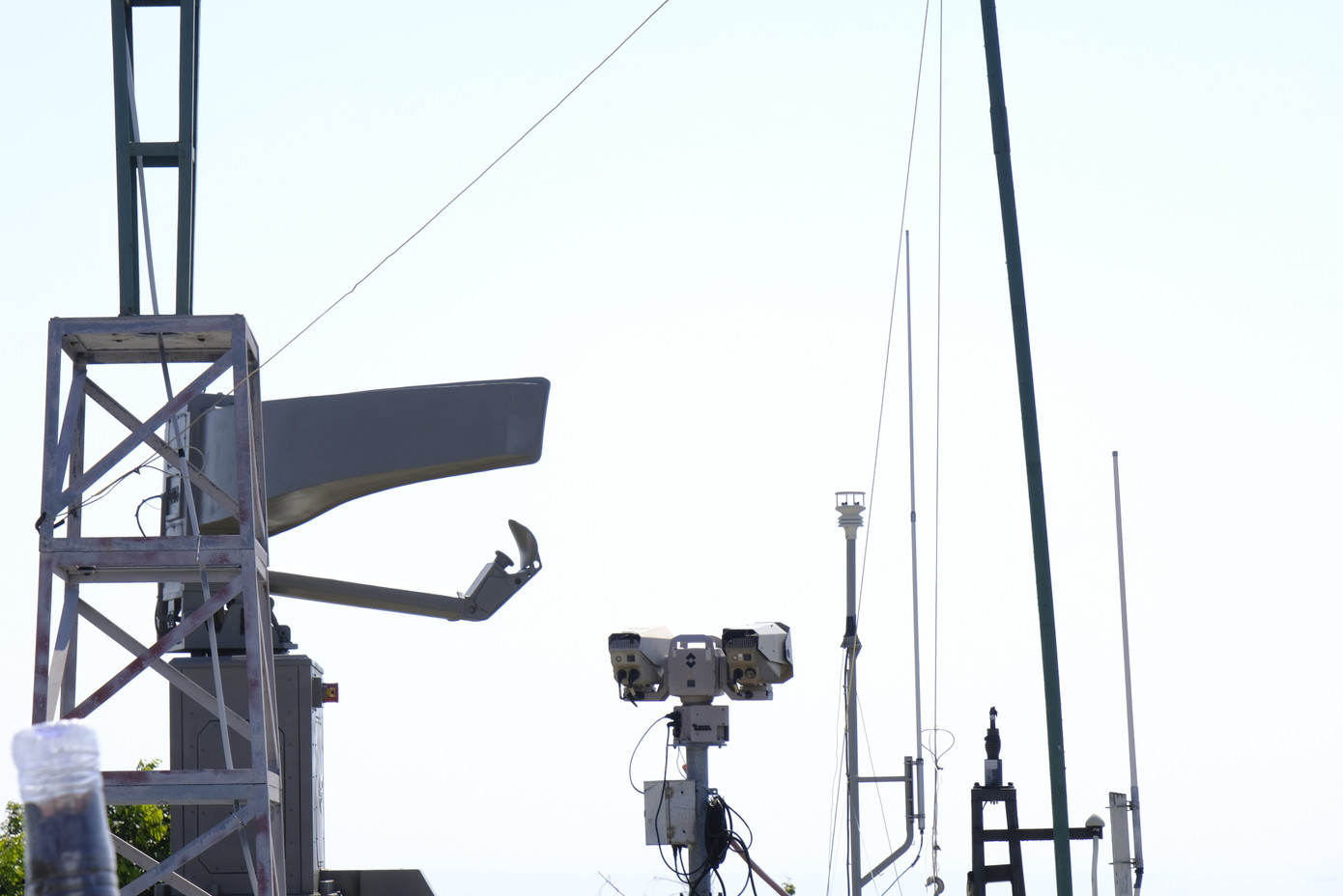 Nơi được ví như "mắt thần" canh giữ biển trời Đông Bắc. Ảnh: Châu Linh Nơi được ví như "mắt thần" canh giữ biển trời Đông Bắc. Ảnh: Châu Linh