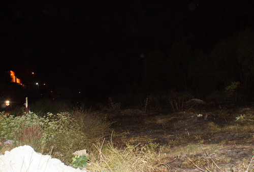 Chặn đường đâm người yêu rồi tưới xăng tự sát ảnh 1